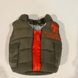 Puffin Vest Can Insulator Yosemite National Park